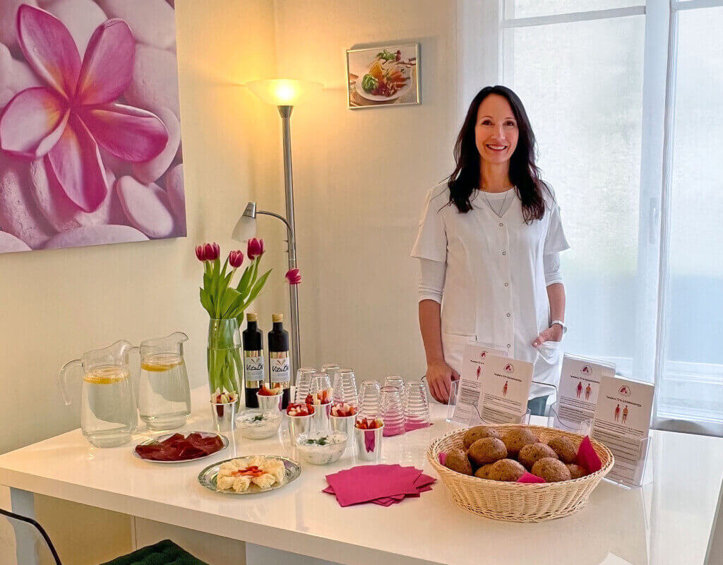 Claudia Schneider, dipl. ganzheitliche Ernährungsberaterin